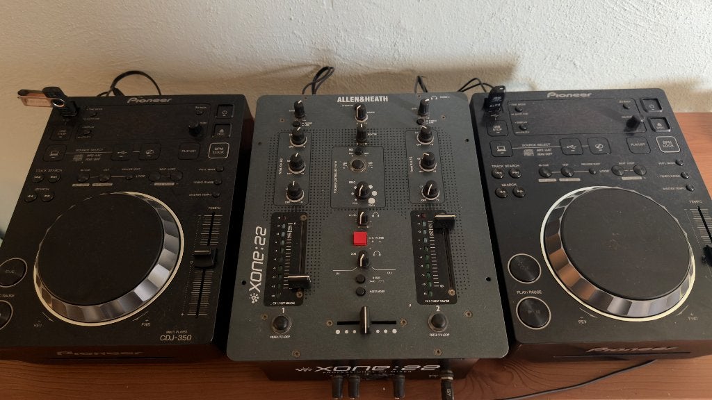 2 CDJ 350’s + Allen&Heath Xone 22, Ophalen of Verzenden, Gebruikt, Dj-set, Pioneer
