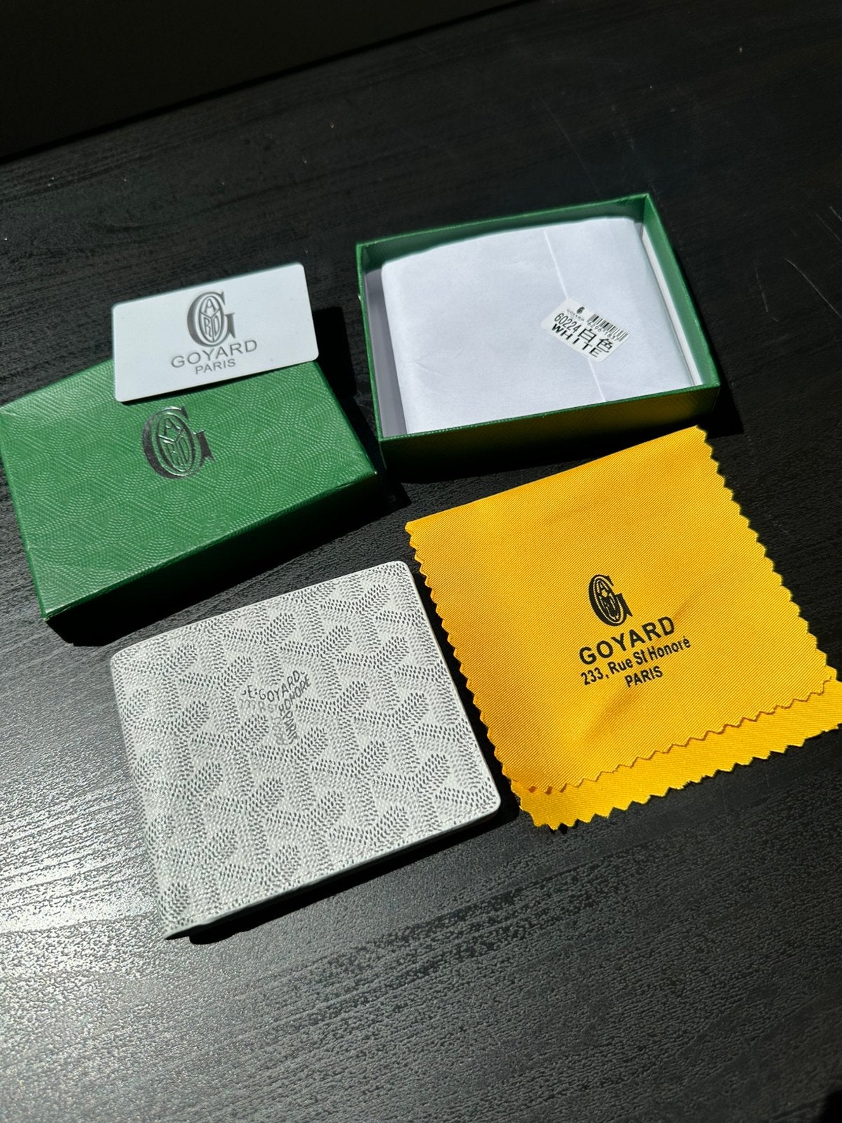 Portefeuille goyard, Enlèvement, Comme neuf