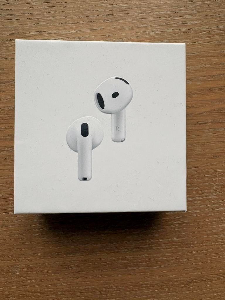 Airpods 4, Telecommunicatie, Ophalen of Verzenden, Zo goed als nieuw, Apple
