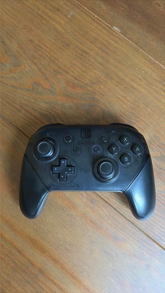 nintendo pro comtroller, Games en Spelcomputers, Ophalen, Zo goed als nieuw