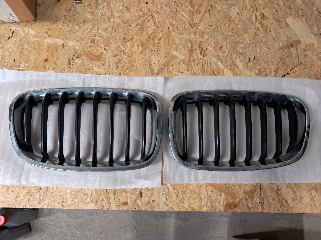 Grilles de calandre BMW F20/21, Pare-chocs, Enlèvement, Utilisé, BMW