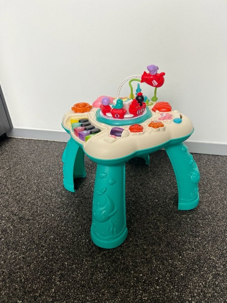 speeltafeltje, Kinderen en Baby's, Ophalen of Verzenden, Gebruikt