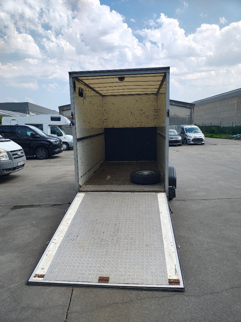 UNSINN gesloten aanhangwagen, Autos : Divers, Remorques, Utilisé, Enlèvement
