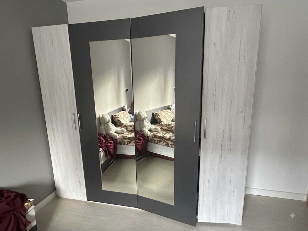 Armoire a vendre, Ophalen, Zo goed als nieuw