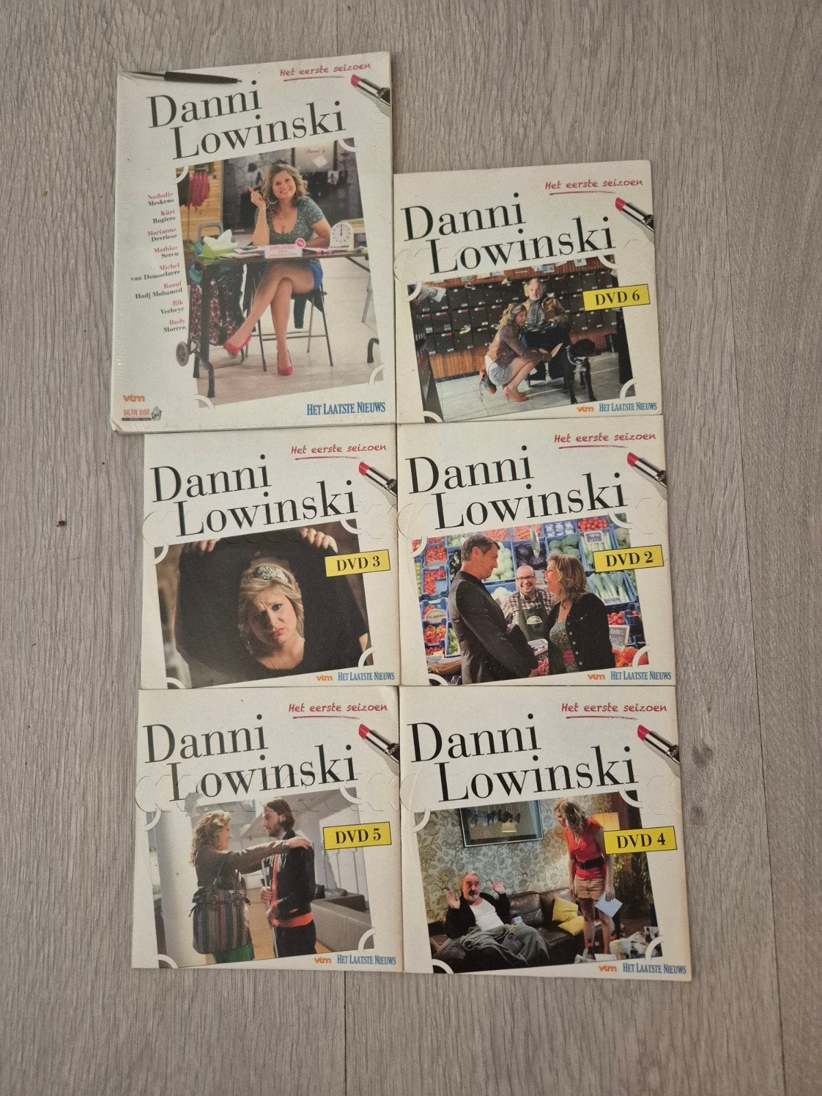 Danni Lowinski - seizoen 1, CD & DVD, DVD | TV & Séries télévisées, Enlèvement ou Envoi, Comme neuf