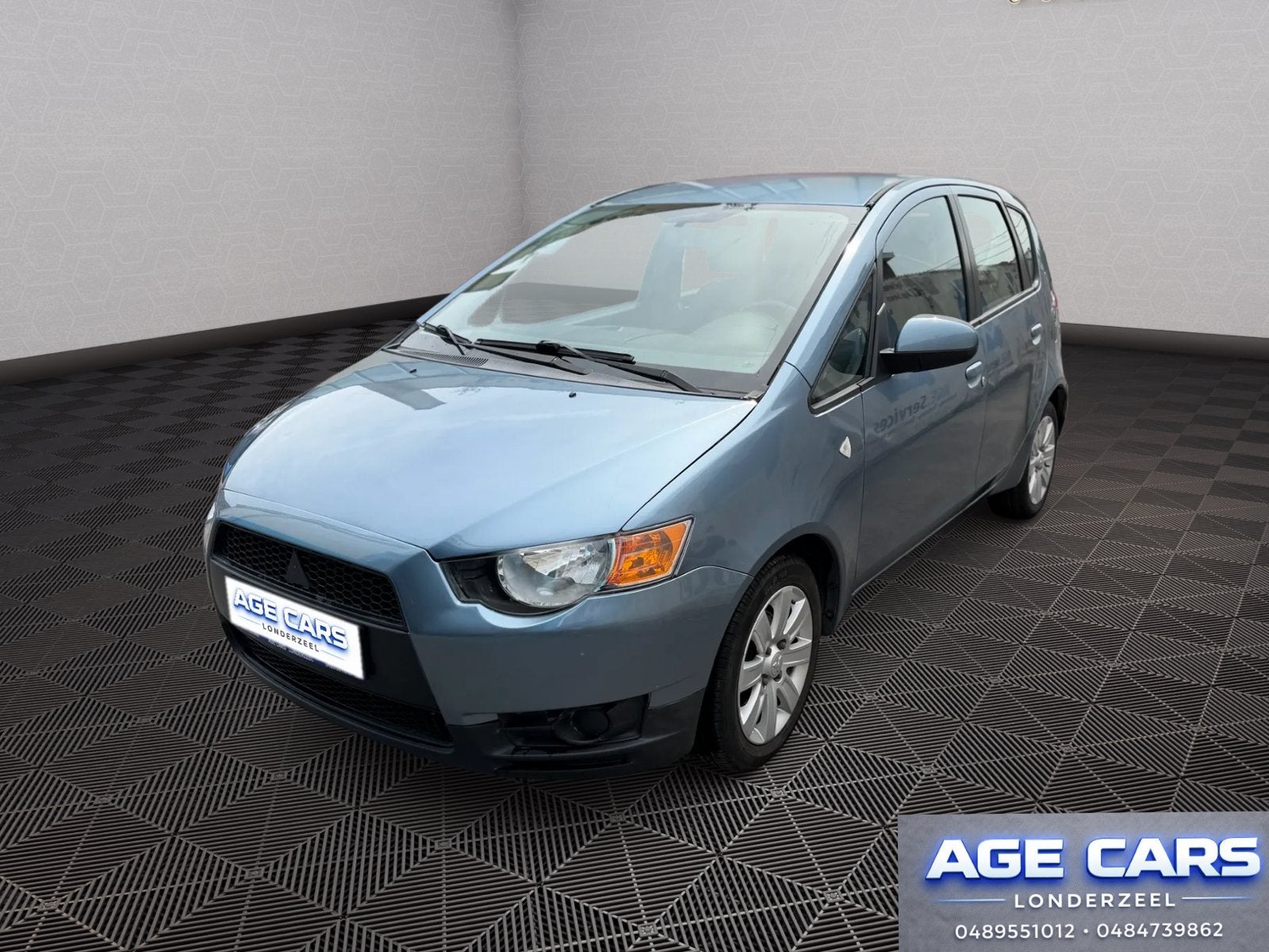 Mitsubishi Colt boîte automatique essence, Autos, Mitsubishi, Entreprise, Achat, Colt, ABS, Airbags, Air conditionné, Feux de virage