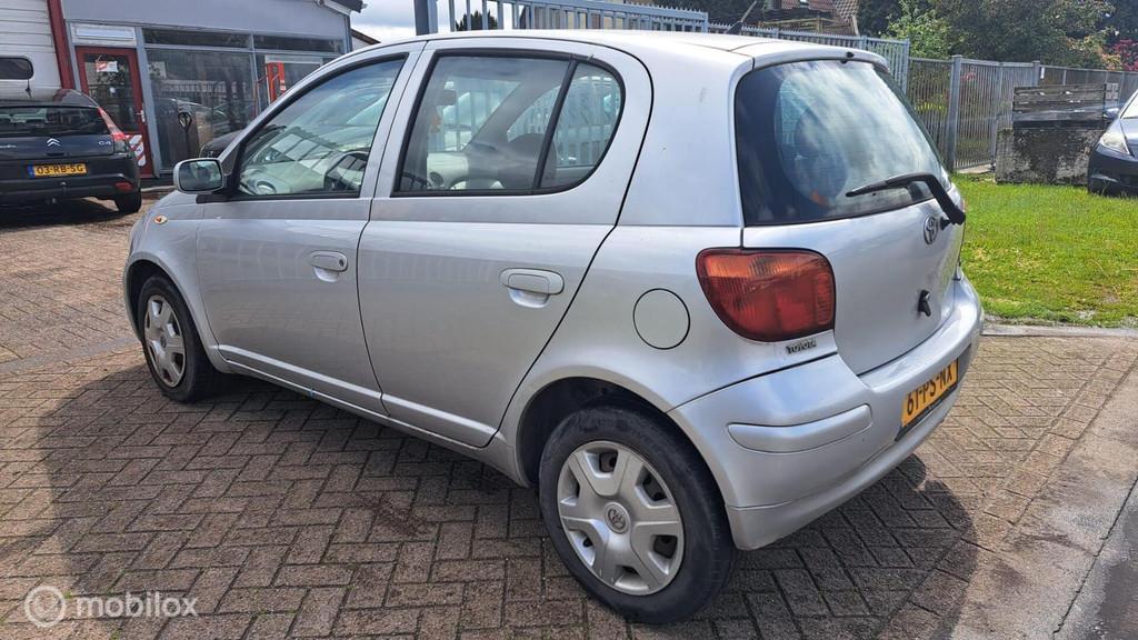 Toyota Yaris 1.3 VVT-i Terra, Autos, Argent ou Gris, Achat, 1299 cm³, 87 ch