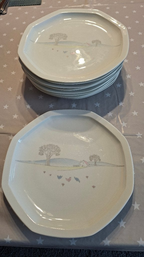 Assiettes plates. Philippe Deshoulières., Maison & Meubles, Enlèvement, Comme neuf, Porcelaine