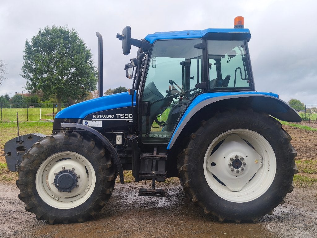 Tractor New Holland TS90 turbo, Articles professionnels, Enlèvement, Utilisé, New Holland, 80 à 120 ch