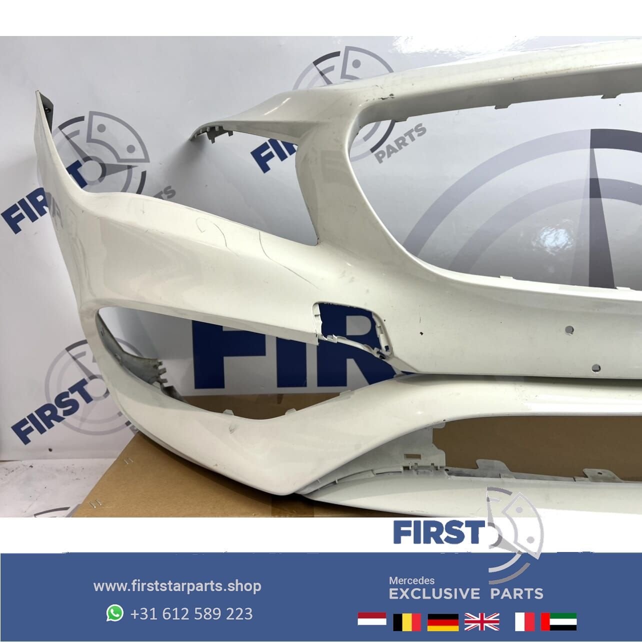 W117 CLA 45 AMG Facelift voorbumper Mercedes wit 2013-2018, Gebruikt, -, Voor, Ophalen of Verzenden
