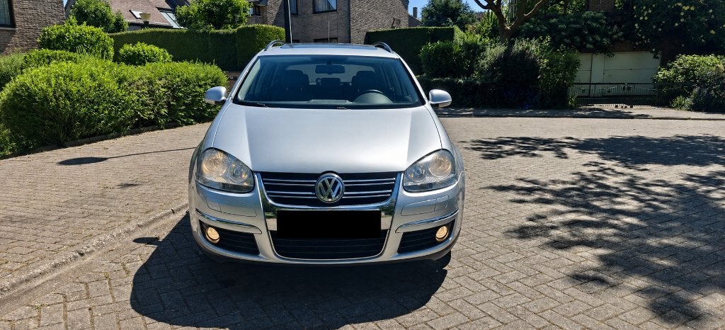 @ Vw Golf Break 1.6 172 Km 2008 Airco CT BLANCO LEZ 2030 @, Auto's, Volkswagen, Voorwielaandrijving, 75 kW, Stof, Zwart