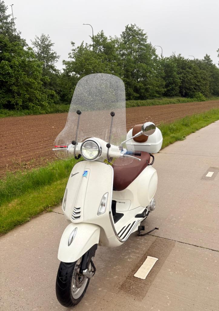 Vespa Primavera 2020, Ophalen, Zo goed als nieuw