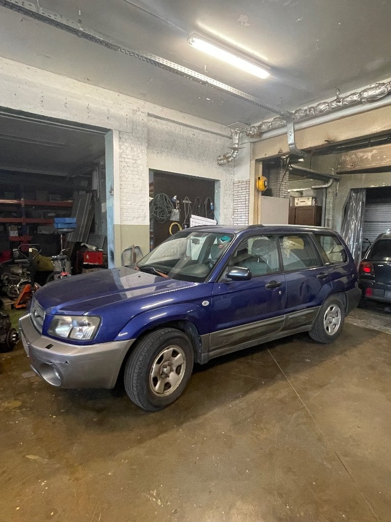 Subaru Forester, Autos, Subaru, Particulier, Forester, 4x4, ABS, Airbags, Air conditionné, Alarme, Barres de toit, Vitres électriques