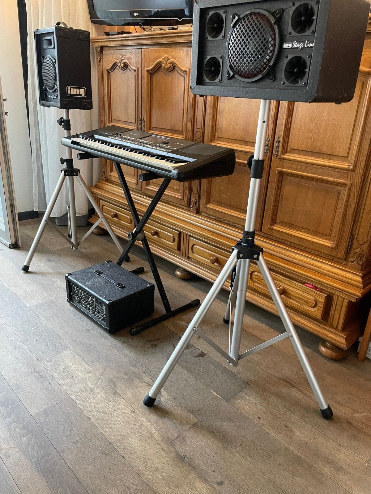 Korg pa600 + pa Installatie met boxen, Enlèvement