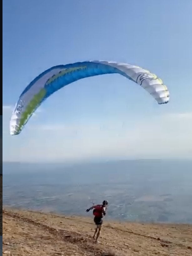 Air Design UFO 2 - 16m2 vanaf 2024, Sport en Fitness, Ophalen of Verzenden, Zo goed als nieuw, Complete paraglider