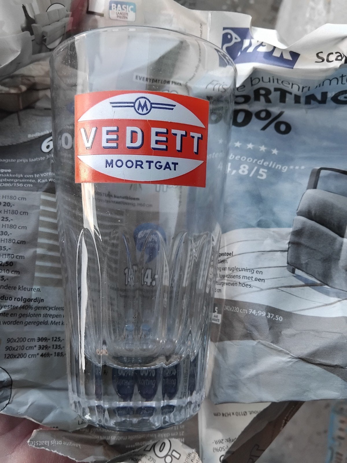 vedett glazen moortgat, Ophalen