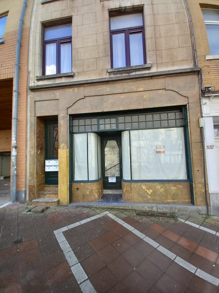 Rez-de-chaussée commercial à louer à Etterbeek, Divers, Enlèvement ou Envoi, Comme neuf