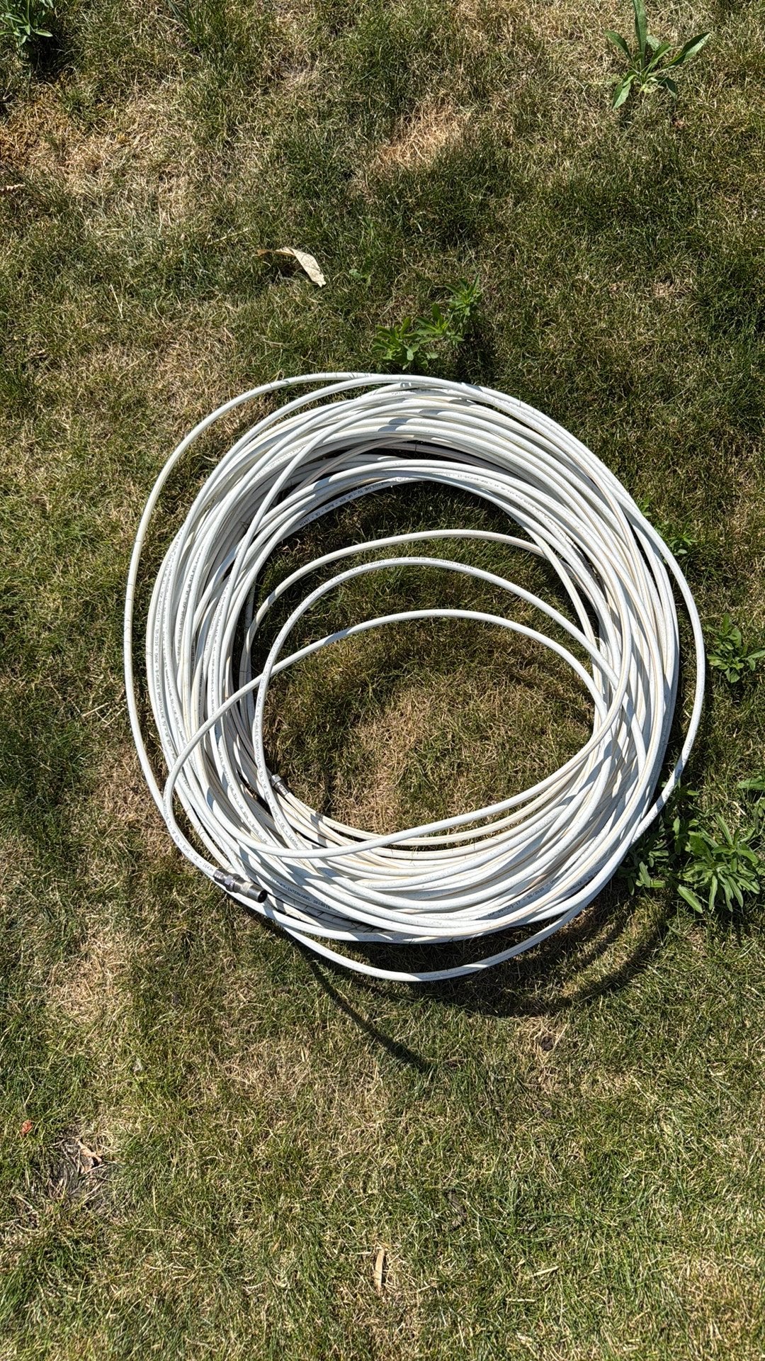 Internet distributie kabel, Doe-het-zelf en Bouw, Buizen en Afvoer, Ophalen, Zo goed als nieuw