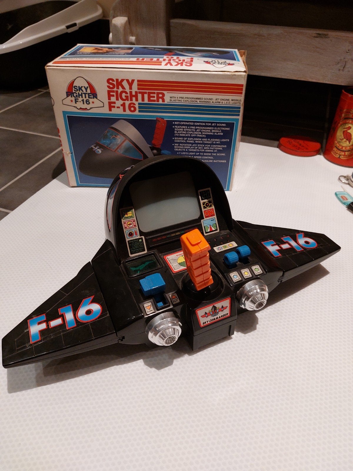 Simulateur de vol électronique Vintage Sky Fighter F-16 + bo, Collections, Enlèvement ou Envoi