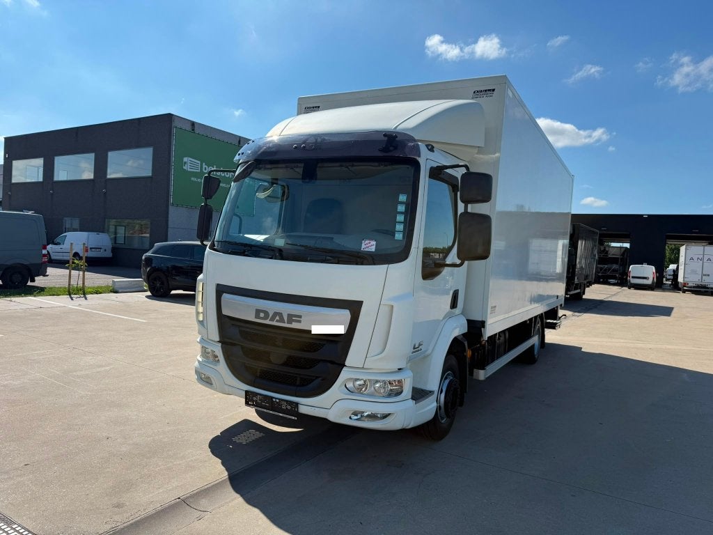 DAF LF 180 (Stock ID 66663), Auto's, Automaat, Multifunctioneel stuurwiel, Wit, Bedrijf