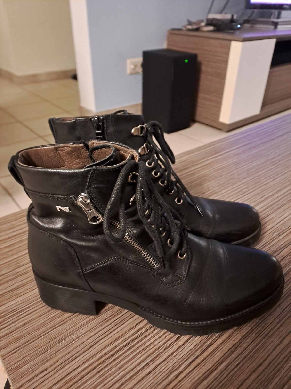 Veterboots  Nero Giardini, Kleding | Dames, Schoenen, Ophalen, Zwart, Dansschoenen, Zo goed als nieuw