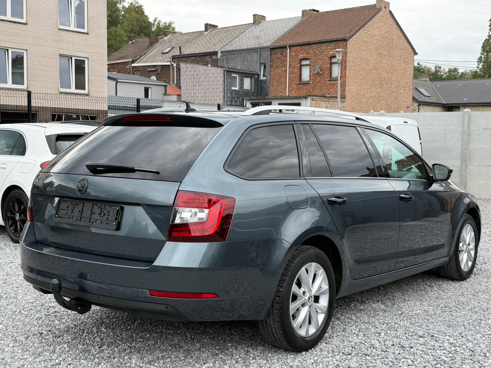SKODA OCTAVIA //BOITE AUTO//, Achat, Euro 6, Entreprise, 5 portes
