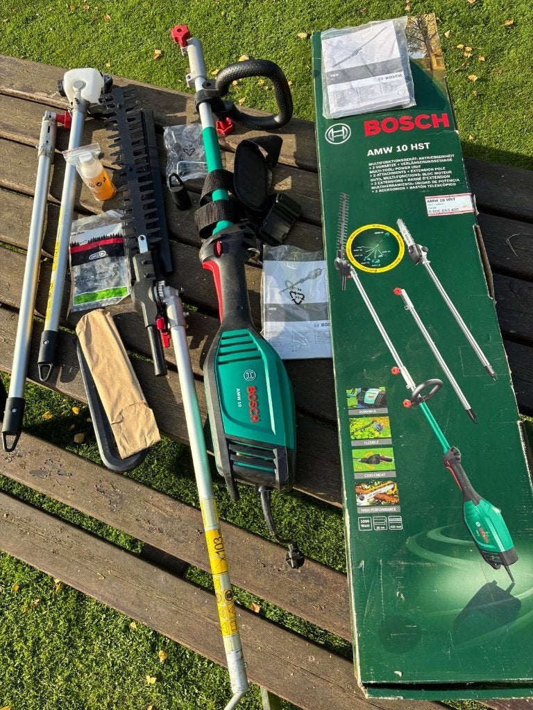 Bosch heggenschaar met stok (nooit gebruikt), Tuin en Terras, Ophalen, Nieuw, Elektrisch, Bosch