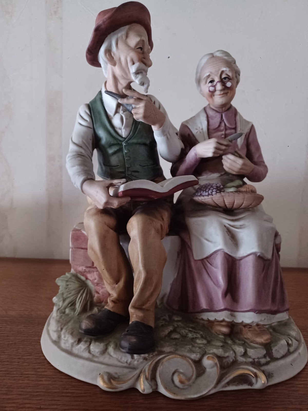 Vintage keramieken beeldje., Antiek en Kunst, Ophalen