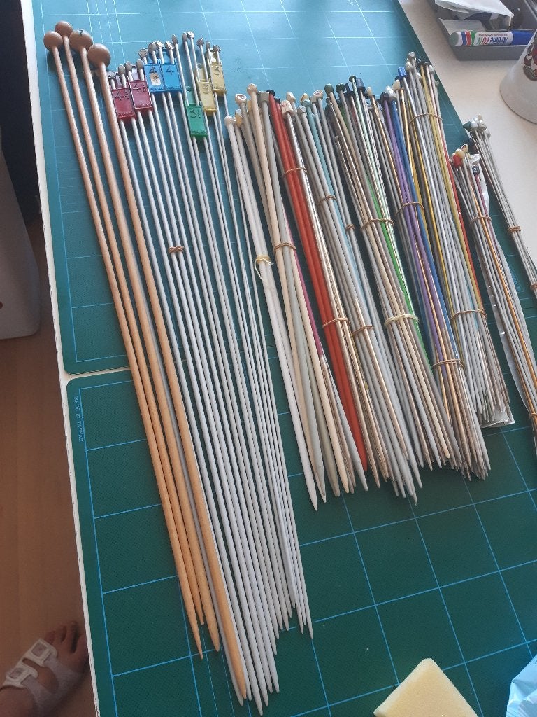 Aiguilles à tricoter. Différentes matières, Enlèvement, Comme neuf, Tricot, Aiguille