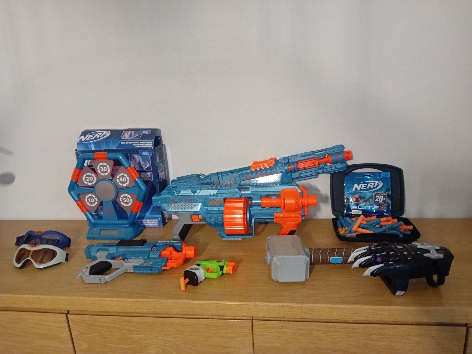 Lot NERF geweren/veiligheidsbril/schietschijf, Ophalen, Gebruikt