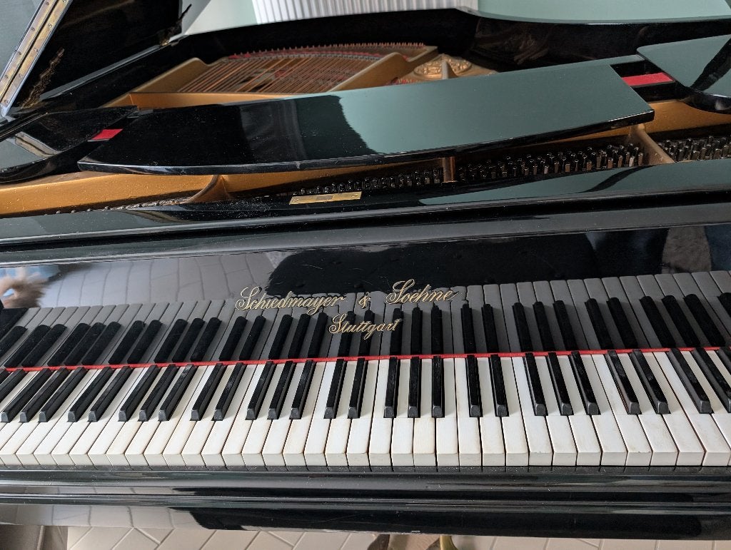 Schiedmayer Vleugelpiano (MOET DRINGEND WEG), Muziek en Instrumenten, Ophalen, Gebruikt, Zwart, Hoogglans