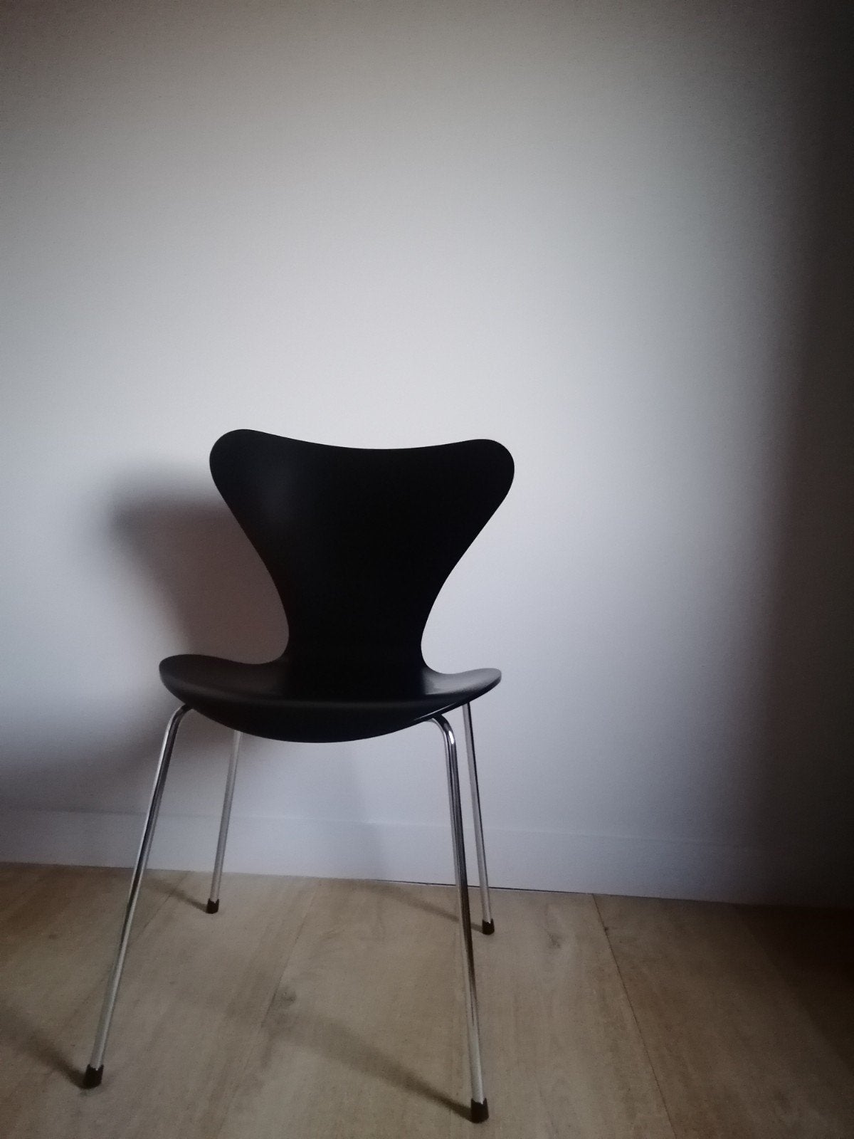 Fauteuil papillon Fritz Hansen Arne Jacobsen série 7, Design, Comme neuf, Enlèvement, Bois