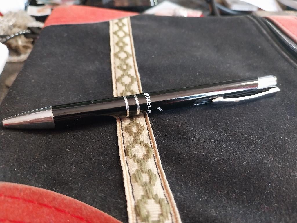 DANIEL HECHTER VINTAGE PEN, Handtassen en Accessoires, Antieke sieraden, Overige typen, Overige materialen, Ophalen of Verzenden