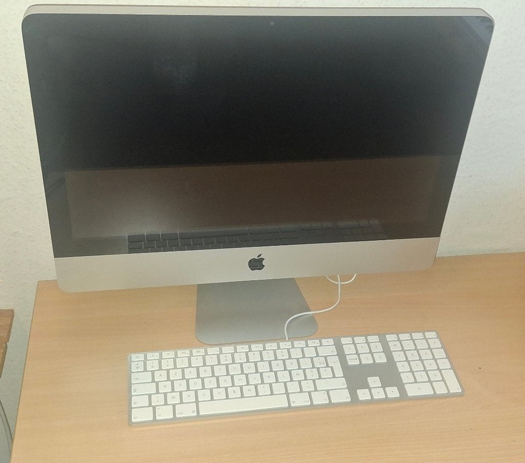 iMac 21,5" (Mid 2011) - Ubuntu Linux, Computers en Software, Gebruikt, 2 tot 3 Ghz, 21,5" - 1920 × 1080, HDD