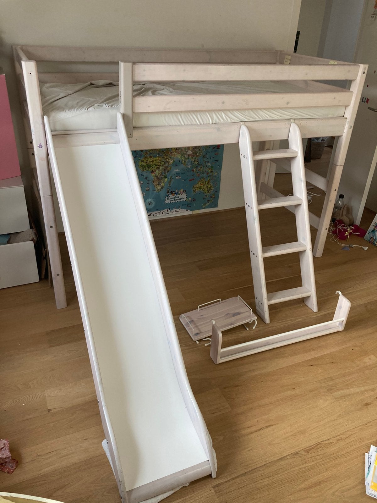 Lit Tobbogan FLEXA avec 2 accessoires neufs, Enfants & Bébés, Enlèvement, Utilisé, Lit mezzanine