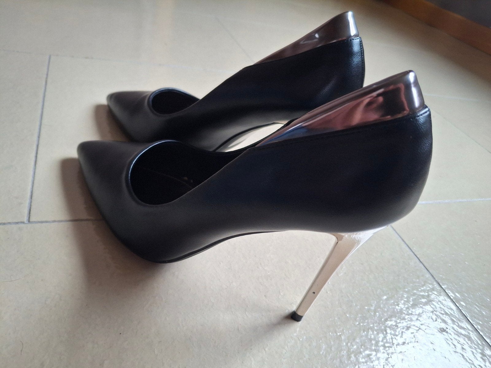 zwarte high heels mt 40, nieuw, Pumps, Zwart, Nieuw, Ophalen of Verzenden