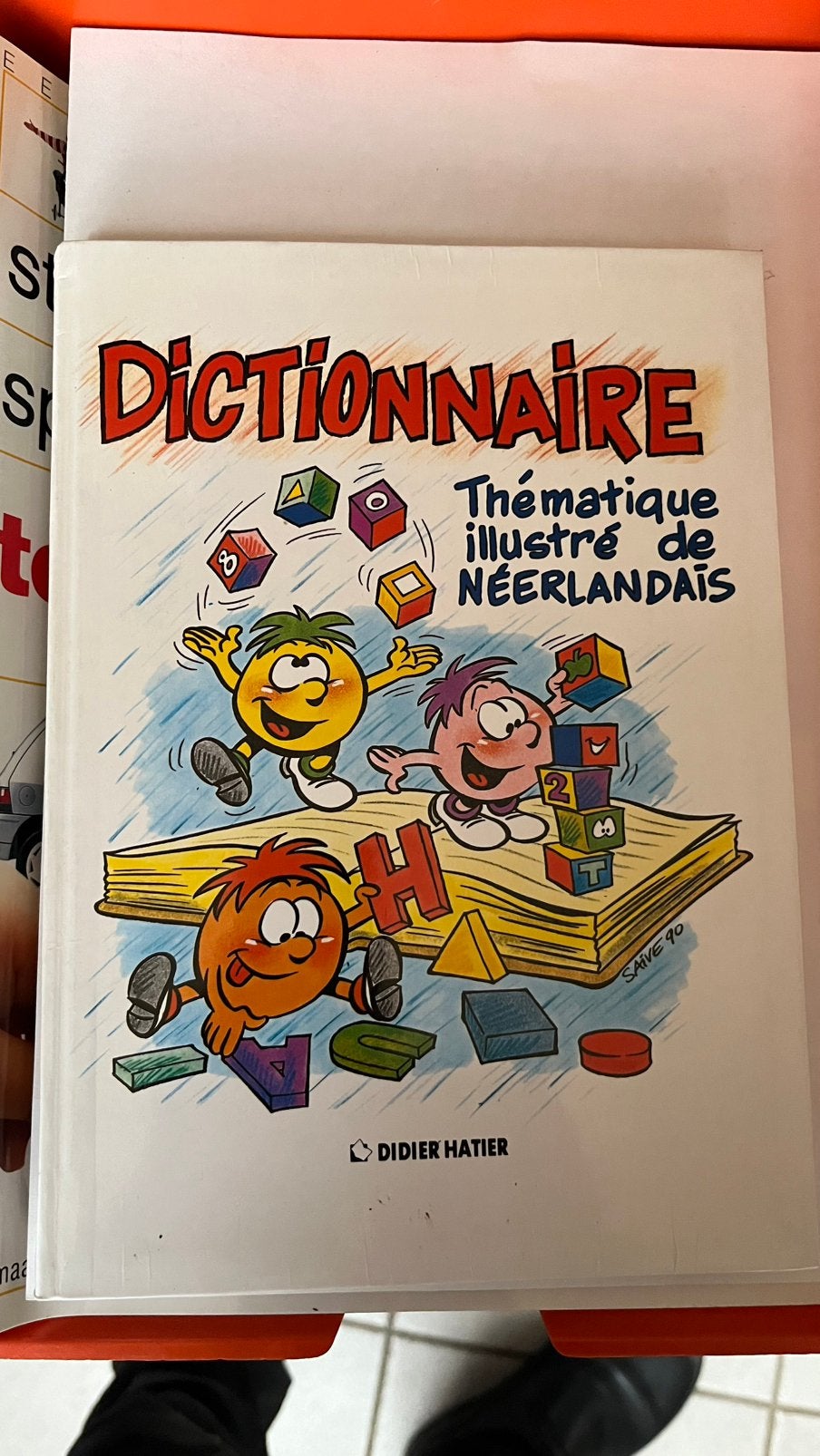 Dictionnaire Thématique Illustré De Néerlandais, Ophalen