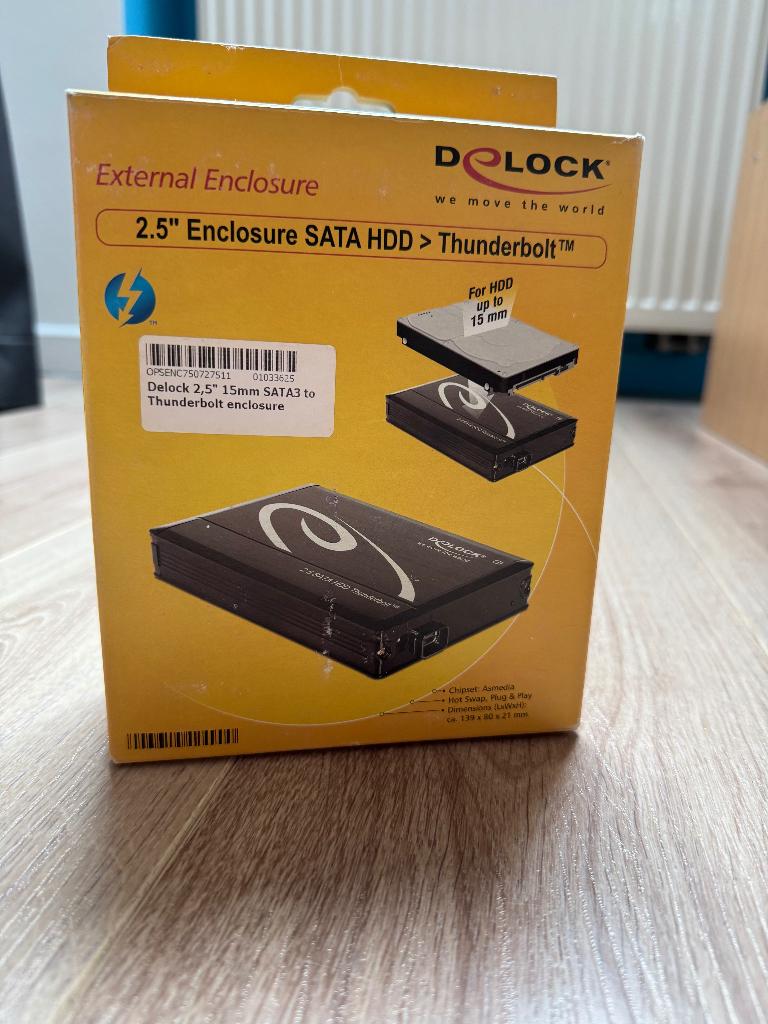 Delock 2.5 inch External Enclosure SATA HDD -> Thunderbolt, Computers en Software, Harde schijven, Gebruikt, Desktop, Extern, HDD