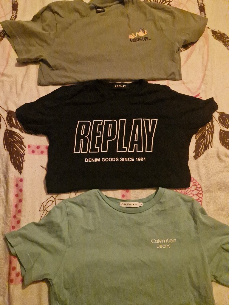Lot t shirt marque garçon, Enfants & Bébés, Vêtements enfant | Taille 146, Garçon, Desigual, Autres types, Comme neuf