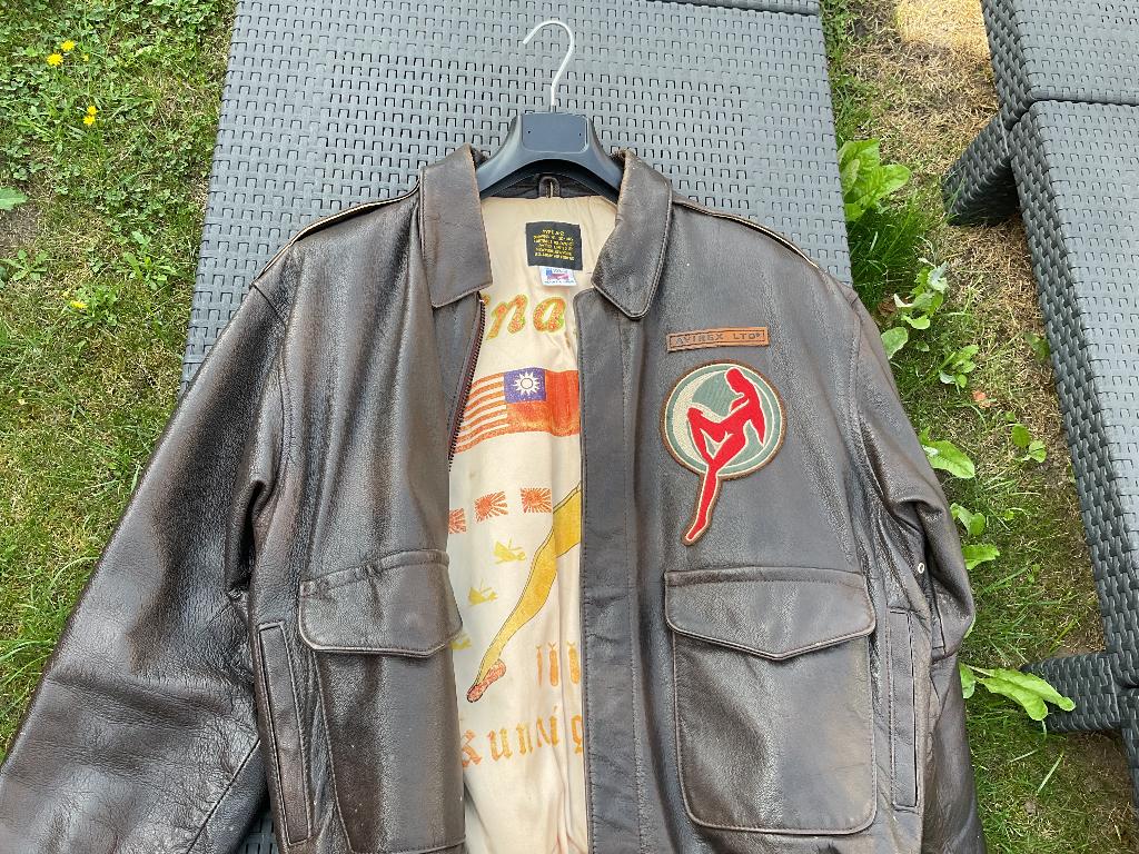 Bomber Jacket A2 Avirex , Flying Tigers, Avirex, Brun, Enlèvement, Taille 52/54 (L)