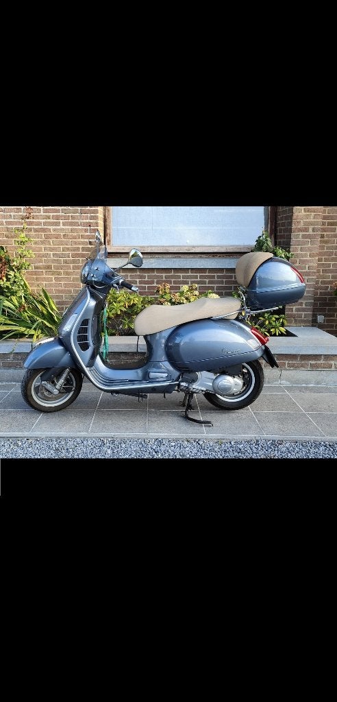 vespa  gts 300ie 14.500km 1pr pro, Vélos & Vélomoteurs, Scooters | Vespa, 300 cm³, Vespa S, Comme neuf, Classe B (45 km/h)