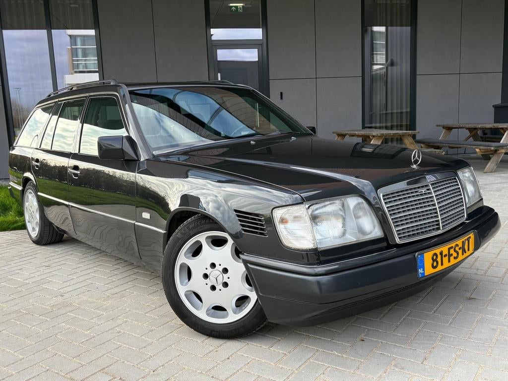✅ Mercedes w124 e250 td s124 showroom staat!!  🇳🇱, Auto's, Automaat, Cruise Control, Diesel, Particulier