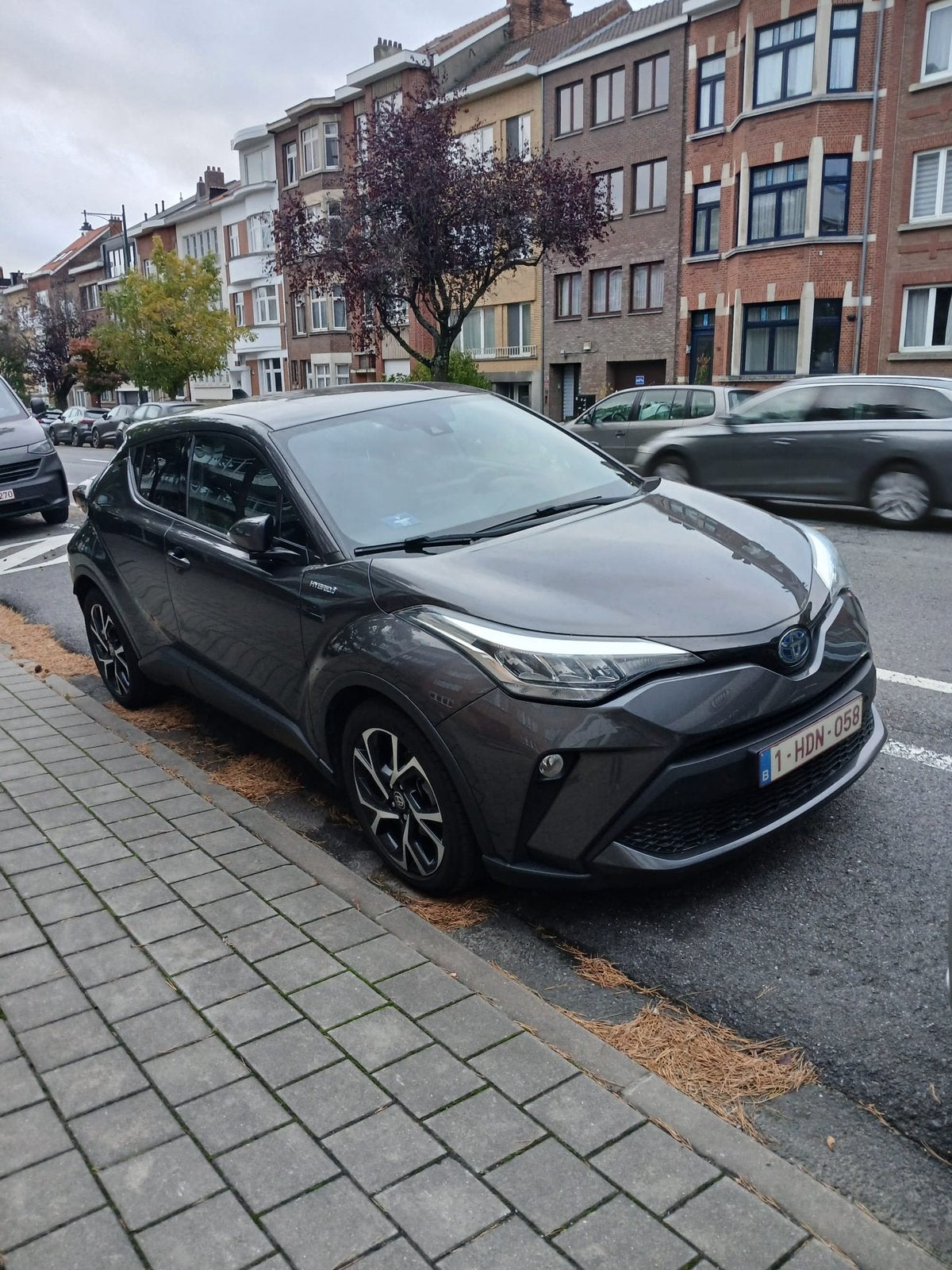 TOYOTA CHR Hybride automatique  année 2020, Autos, Argent ou Gris, Achat, Euro 6, 72 kW