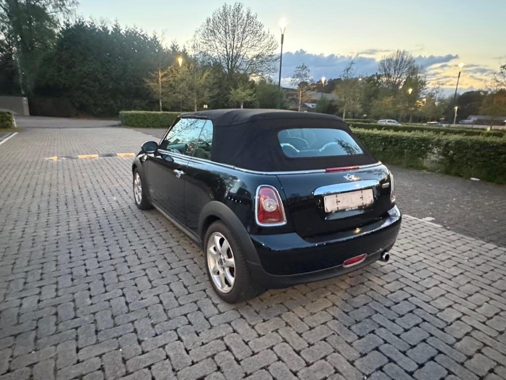Mini Cabriolet 1.6 essence, climatisation en cuir, jantes, Autos, Mini, Particulier, Cabrio, ABS, Airbags, Air conditionné, Alarme