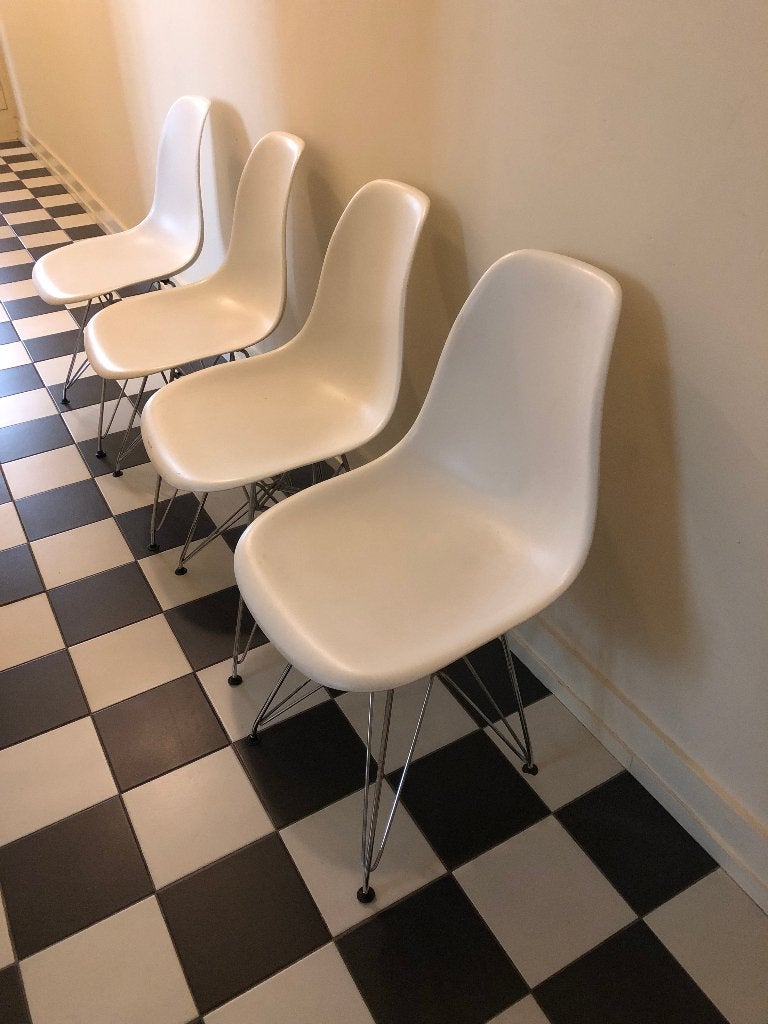 Eames DSR stoelen (replica) 4x, Ontwerp: Charles en Ray Eames 1948-1950, Métal, Enlèvement, Utilisé