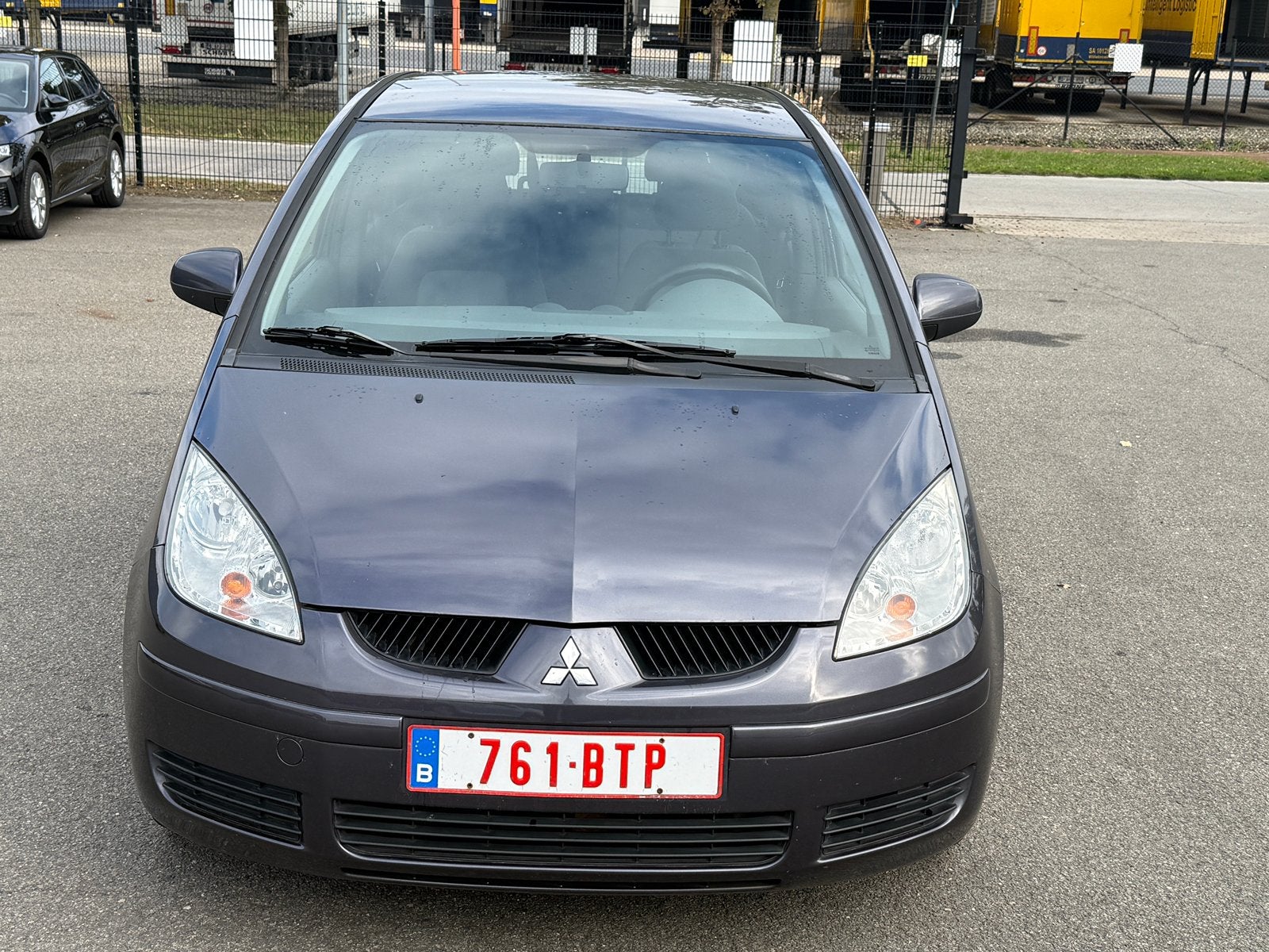 Mitsubishi Colt 1.1i 5dr Airco 1e hoofdmotor, Auto's, Voorwielaandrijving, Stof, 4 cilinders, Colt