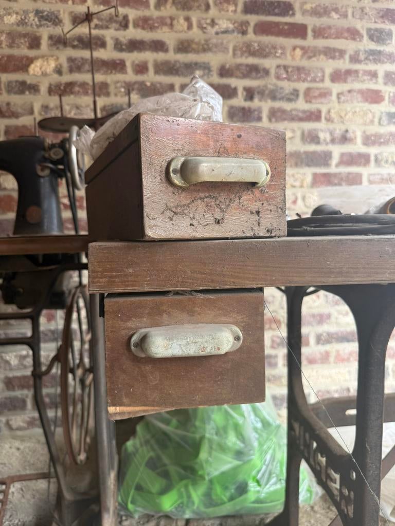 Echte singer naaimachines, Ophalen