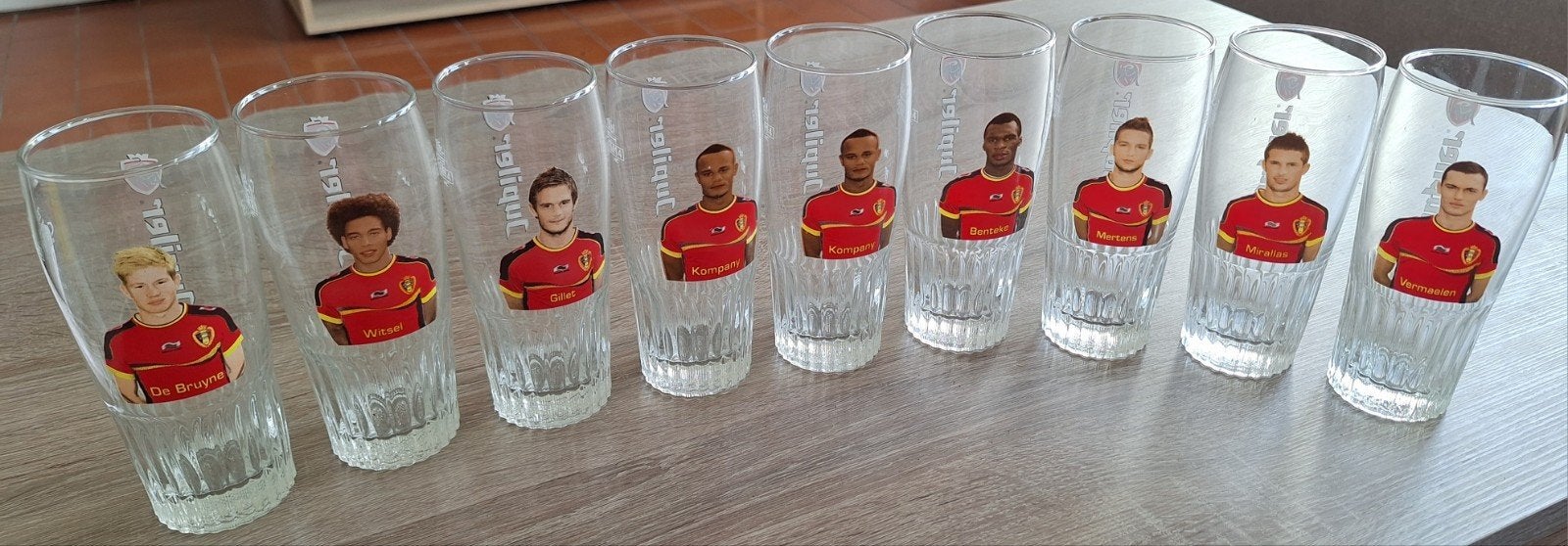 Lot de 9 verres Jupiler《Diables Rouges》, Collections, Enlèvement ou Envoi