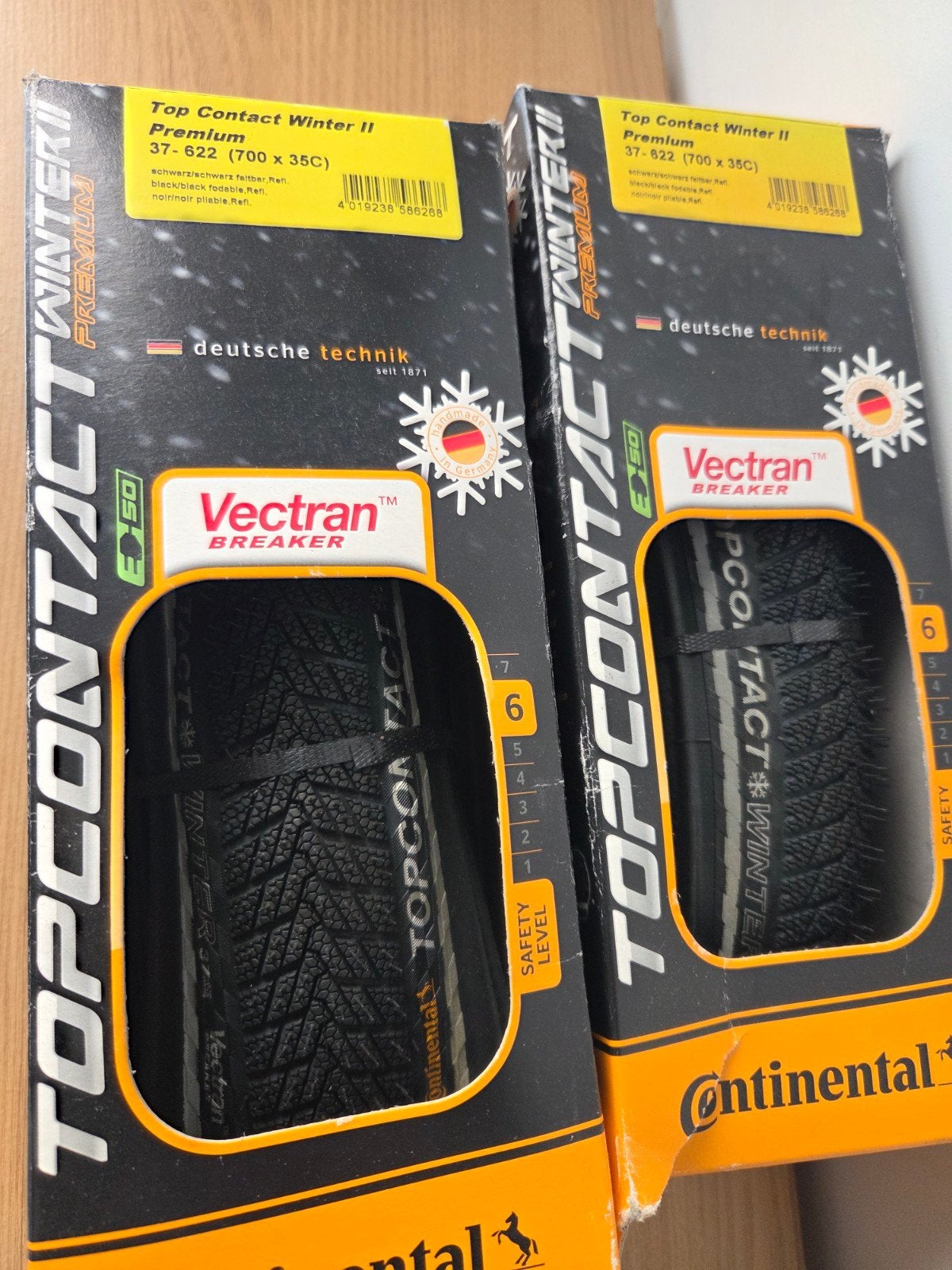 Nieuwe Continental Top Contact Winter II (700x35C)
2stuks be, Fietsen en Brommers, Ophalen of Verzenden, Nieuw