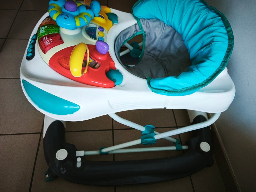 Loopwagen baninni 5 euro, Enfants & Bébés, Relax bébé, Autres marques, Enlèvement, Utilisé, Réglable